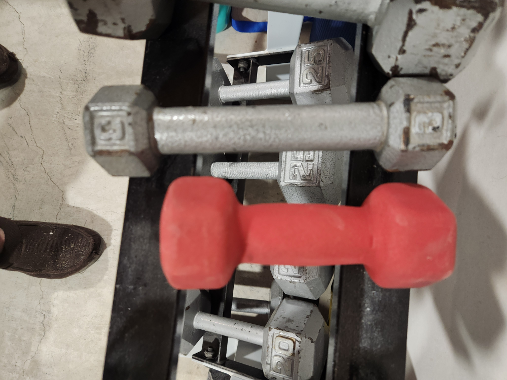 3 lb dumbells - photo 2
