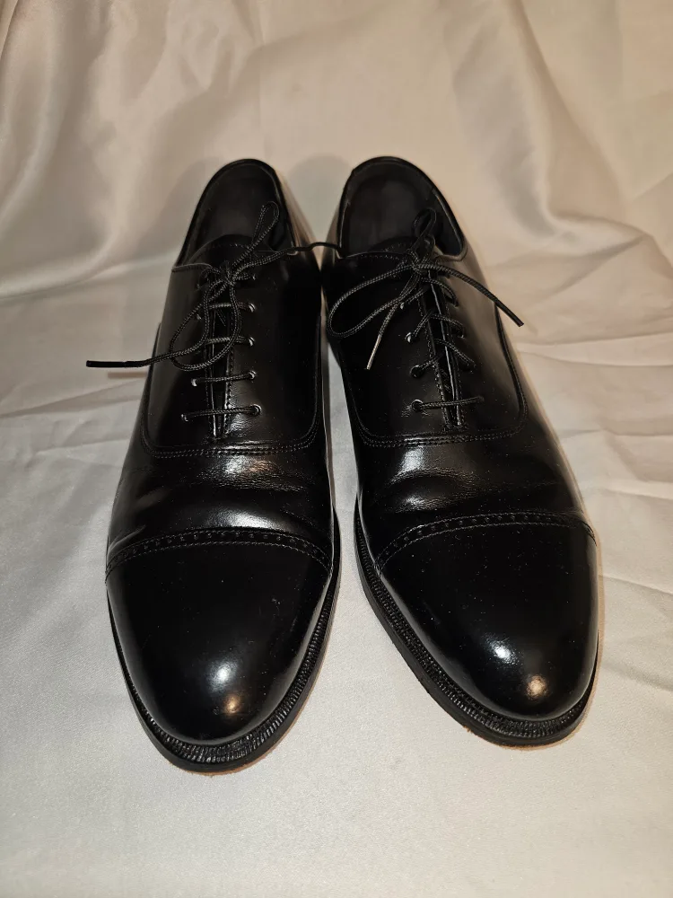 Men's BOSTONIAN Black Lace Up Oxfords Size 9C thumbnail
