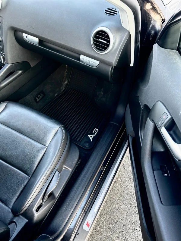 Audi A3 2.0 Quattro (must sell this week) image indicator(6)