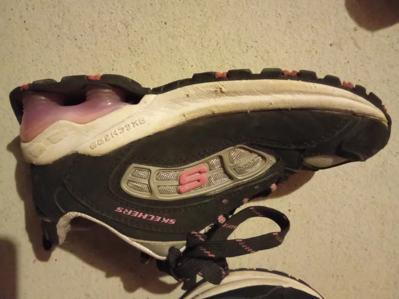 Girls' Skechers Size 1 Running Shoes image indicator(5)