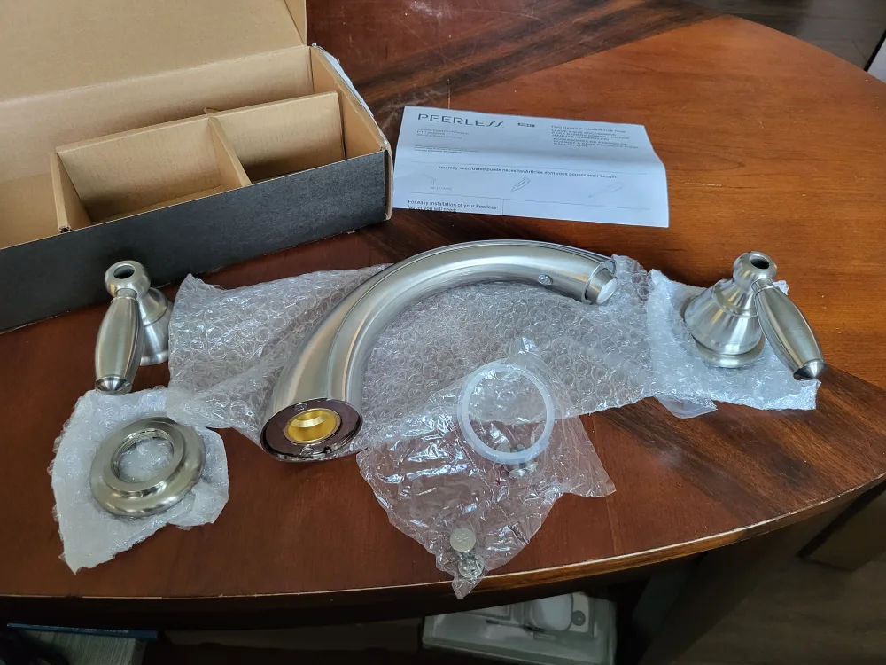 Peerless Claymore Brushed Nickel Roman Tub Faucet Trim Kit image indicator(2)