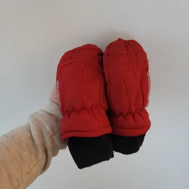 Toddler snow mittens image indicator(2)