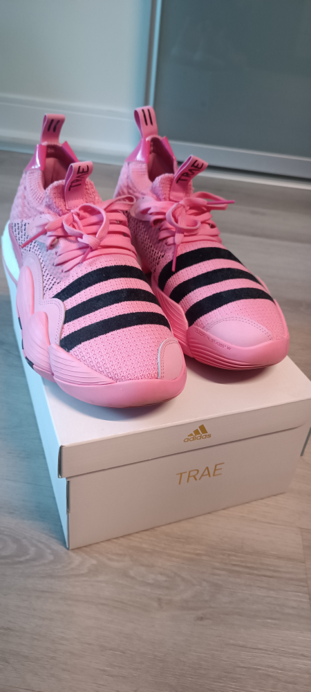 Adidas Trae Young 2 Basketball Shoes - Size 13 US - Pink
