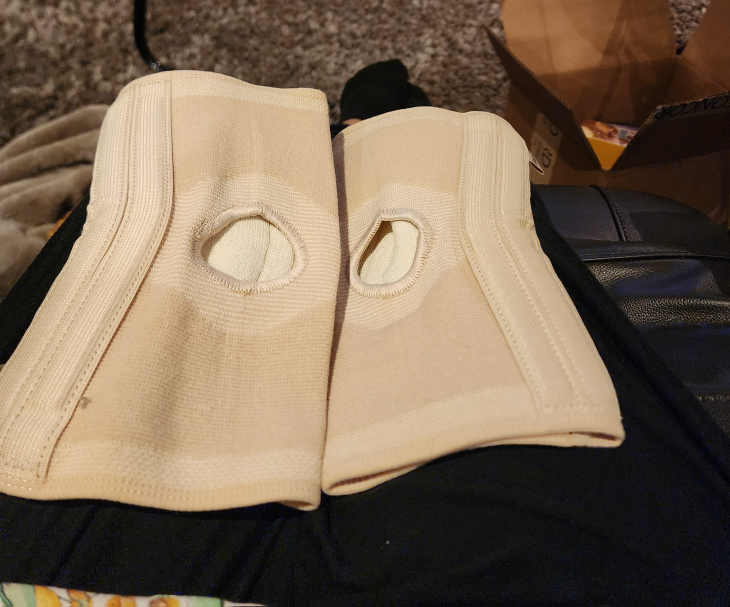 Pair of Beige Knee Support Sleeves - photo 2