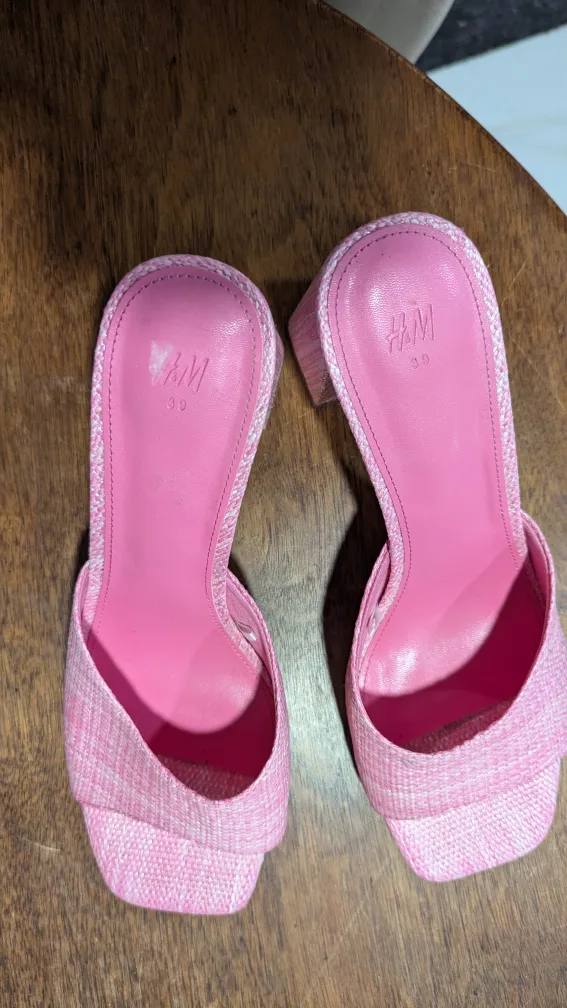 Pink Woven H&M Block Heel Mules - Size 39 image indicator(7)