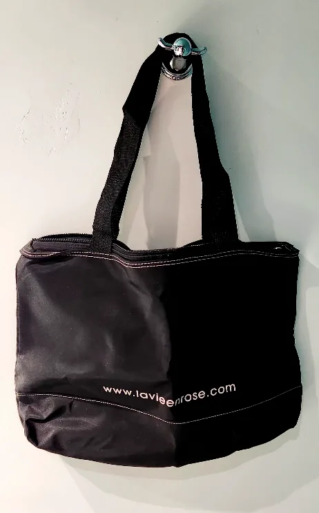 La Vie en Rose Black Tote Bag image indicator(5)