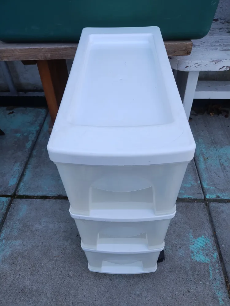 Sterilite 3-Drawer Rolling Cart-  trade image indicator(3)