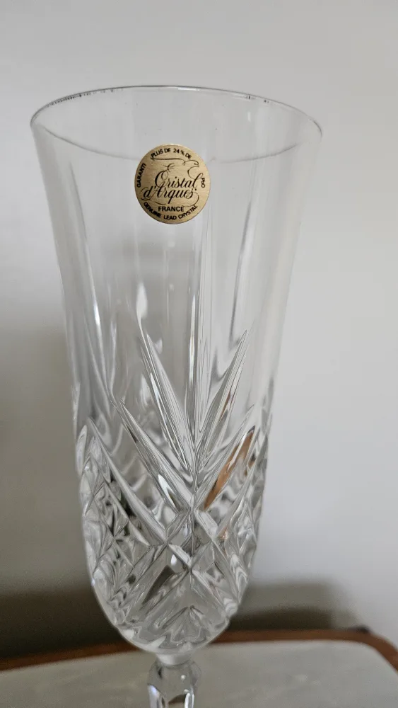 Cristal d'Arques Champagne Flutes image indicator(3)