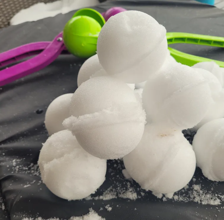 Snowball Makers - Two Pack! image indicator(4)