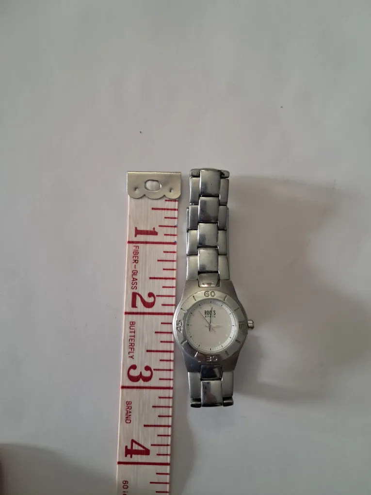 Roots Women's Stainless Steel Watch image indicator(5)