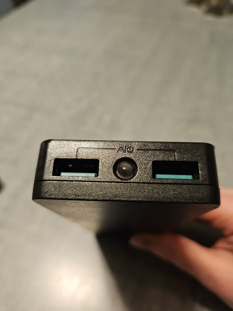 AUKEY PB-N28 12000mAh Power Bank charger 🏈 image indicator(7)