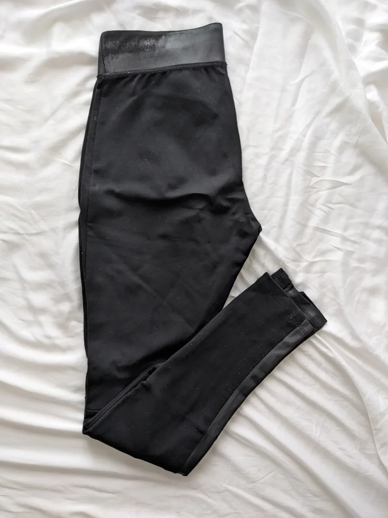 Clothing Bundle image indicator(9)