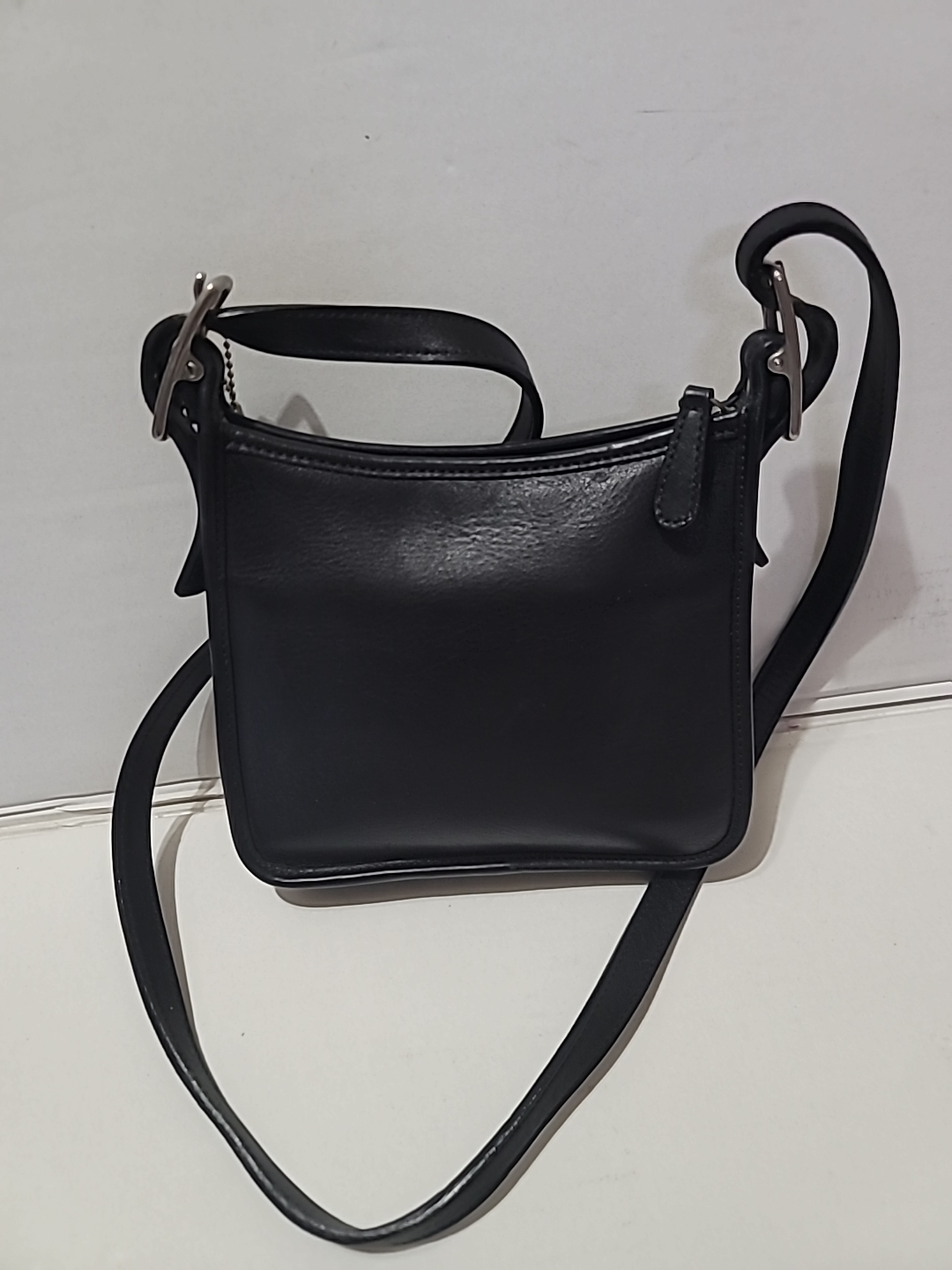 Vintage Small Coach Leather Bag Crossbody 6610 Great Condition - photo 5