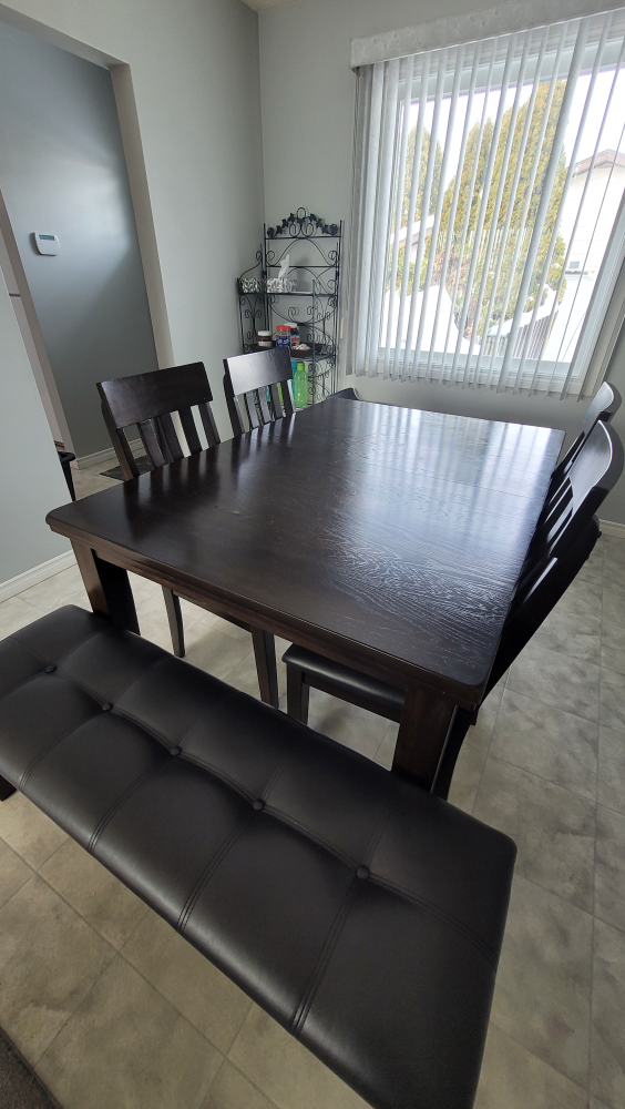 Ashley Brand  - 6-Piece Hadddigan Dining Set - photo 3