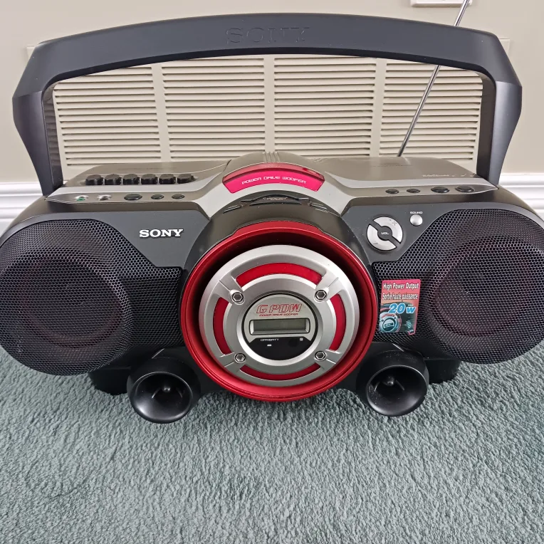 Sony Boombox image indicator(2)