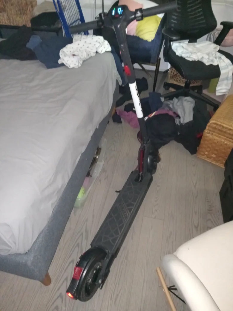 Gotrax GXL V2 Electric Scooter image indicator(3)