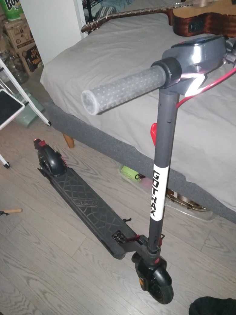 Gotrax GXL V2 Electric Scooter image indicator(4)