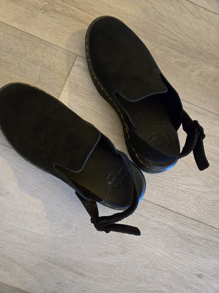 Dr. Martens Black Suede Jorge 11 - photo 2