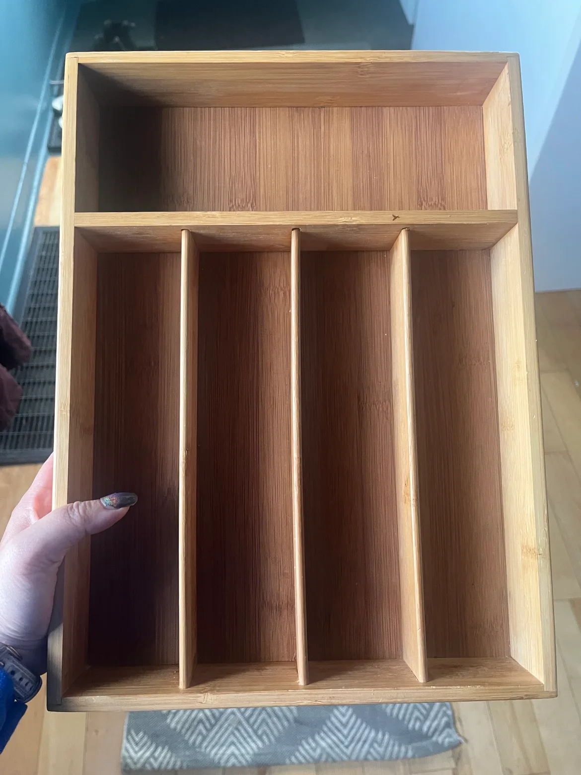 Bamboo Cutlery Tray Organizer thumbnail