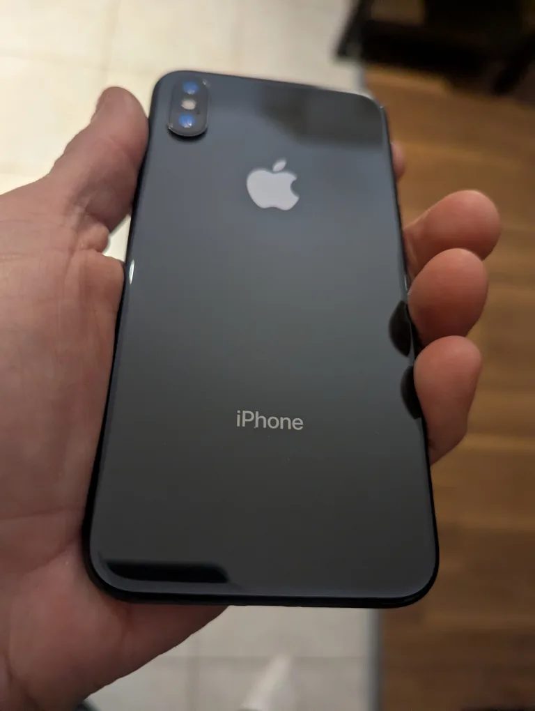 iPhone x  new condition 64 gb image indicator(2)