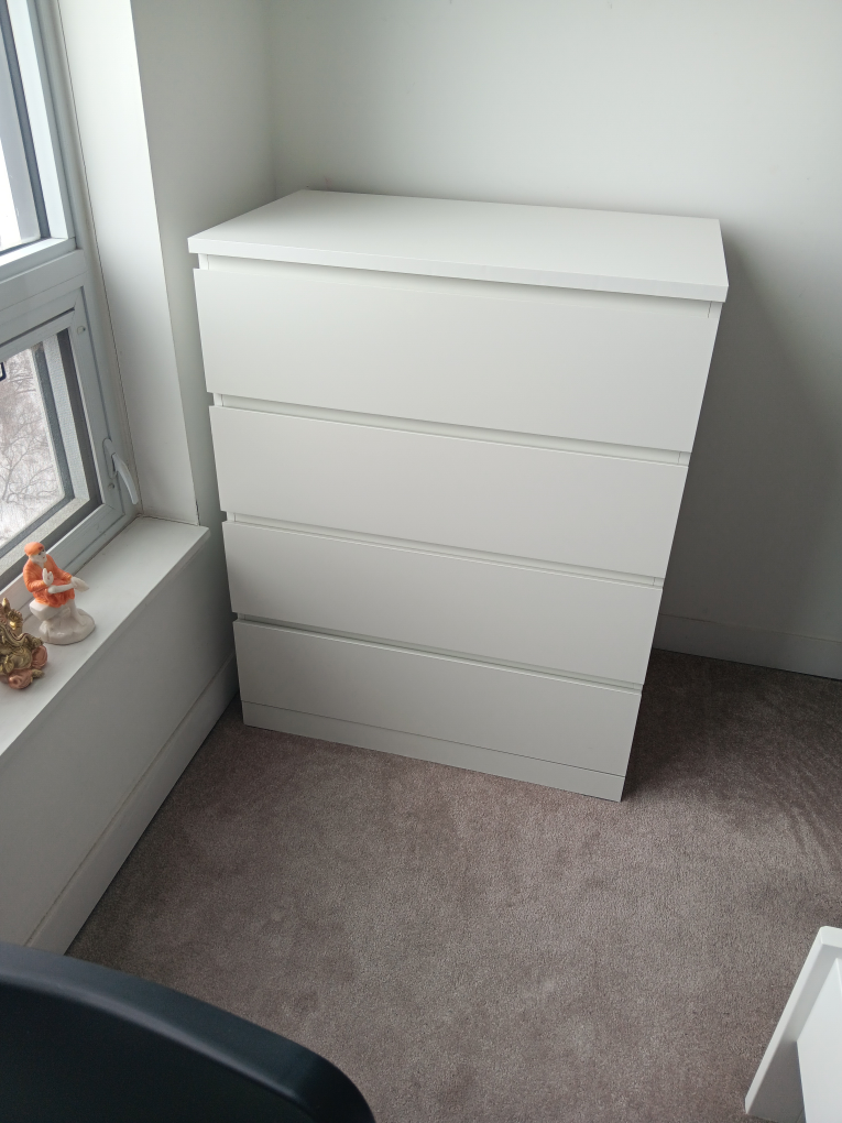 White IKEA MALM 4-Drawer Chest