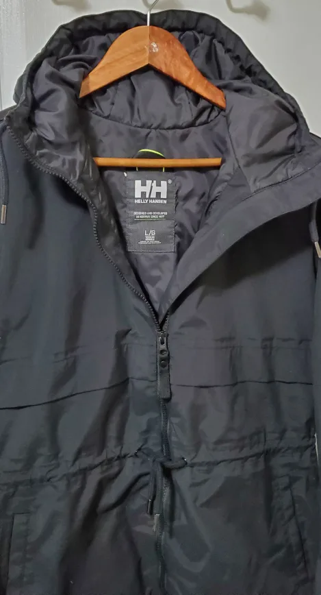 Helly Hansen Women's Black Jacket Size Large image indicator(3)