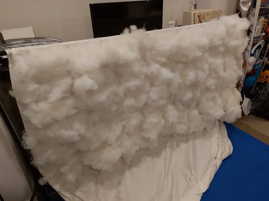 Unopened 5lb box of Poly-fil Premium Polyester Fiber Fill image indicator(3)