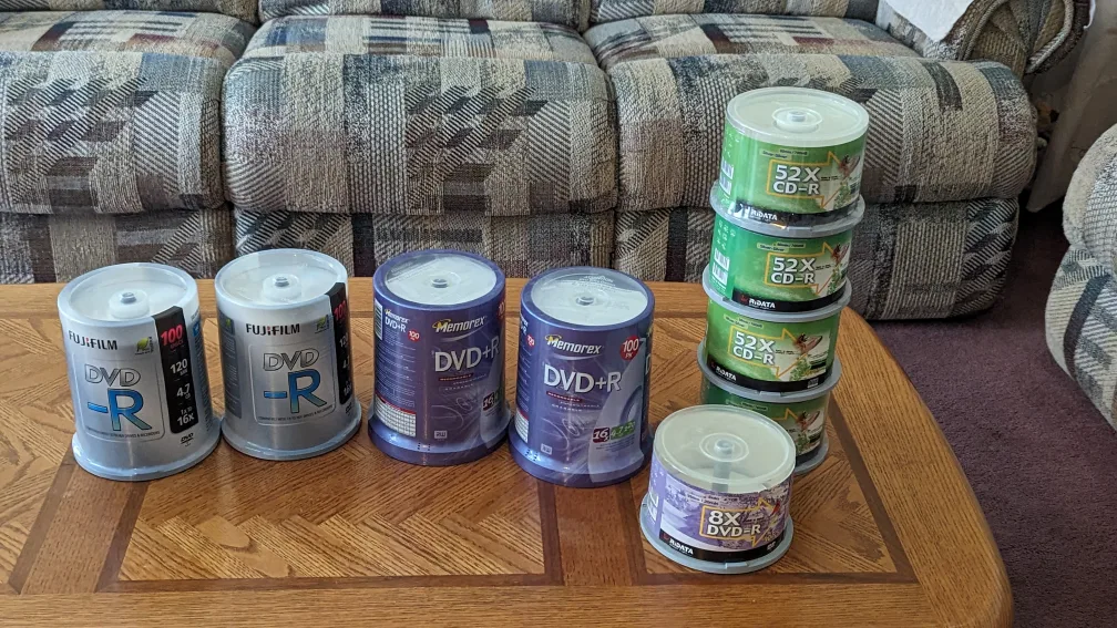 Brand New Rewriteable CDs + DVDs thumbnail