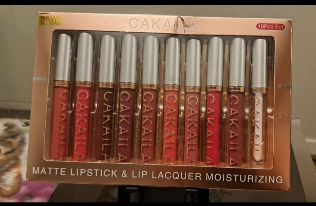 CACAILA 10 Piece Matte Lipstick & Lip Lacquer Set