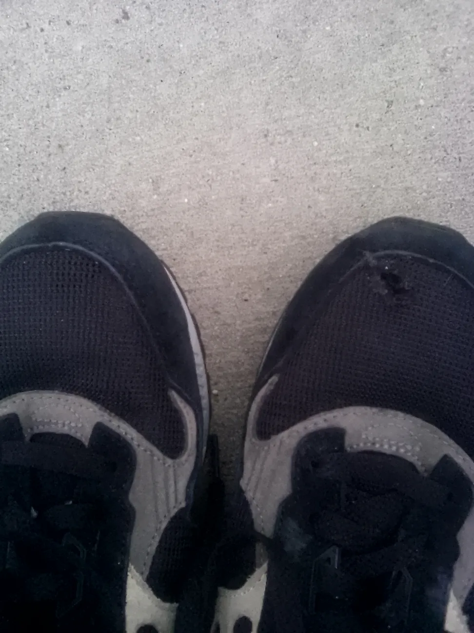 Saucony Jazz Sneakers men's size 9.5 image indicator(2)