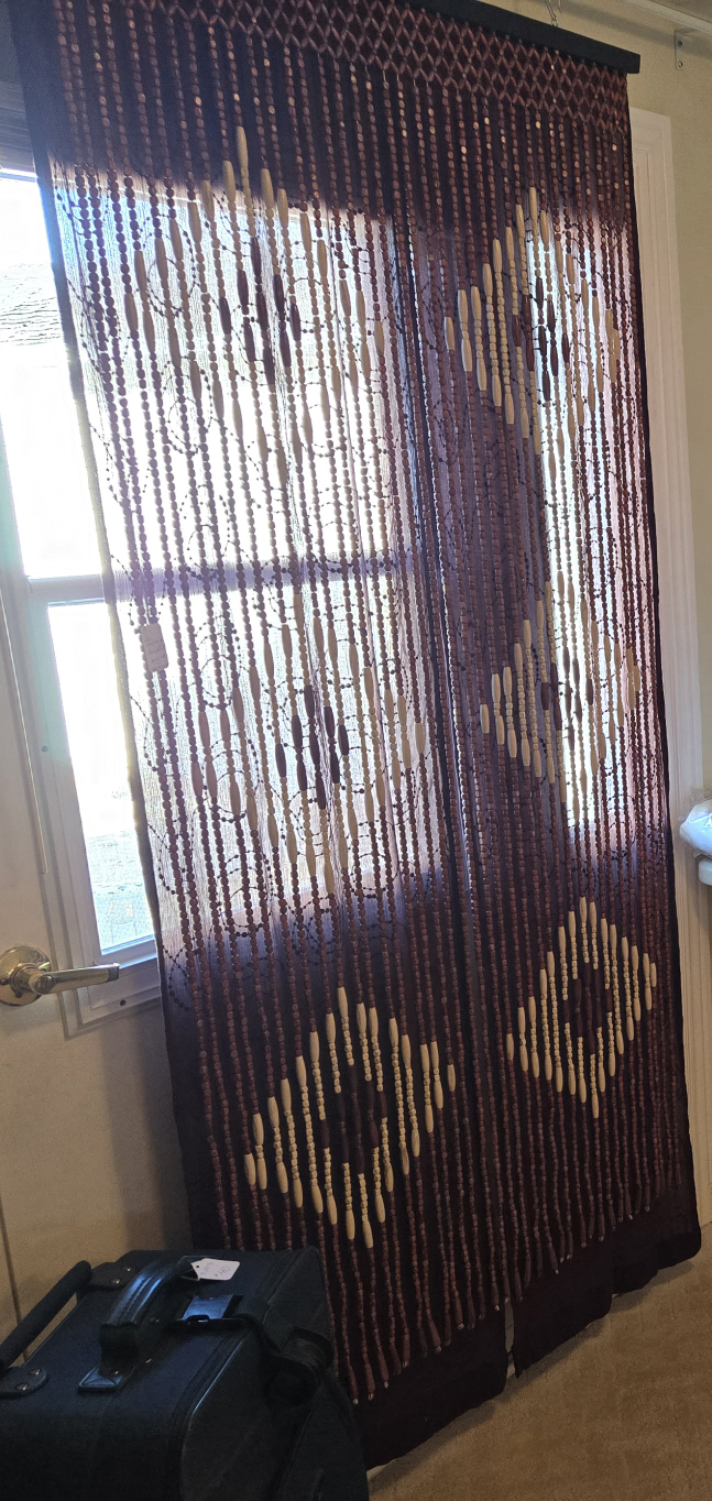 VINTAGE BEADED DOOR / CURTAIN & BEDSKIRT - photo 2