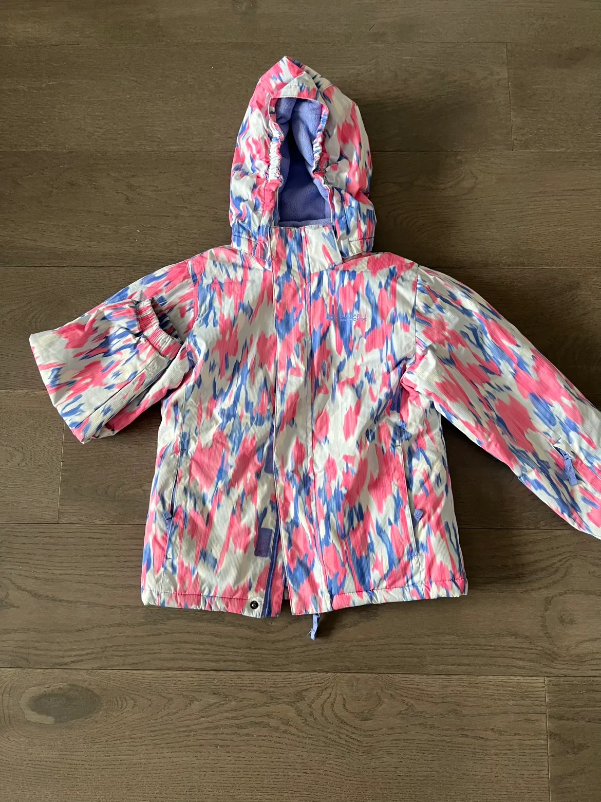 Kid’s snow jacket and pants image indicator(2)