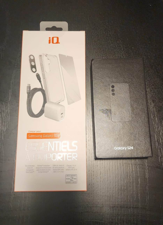 Samsung Galaxy S24 Smartphone with iQ Accessories - photo 2