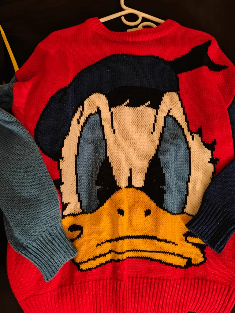 Vintage Mickey & Co. Donald Duck Sweater image indicator(2)