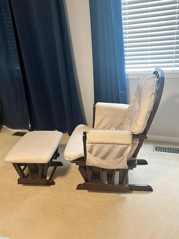 Glider Rocker with Ottoman - photo 2