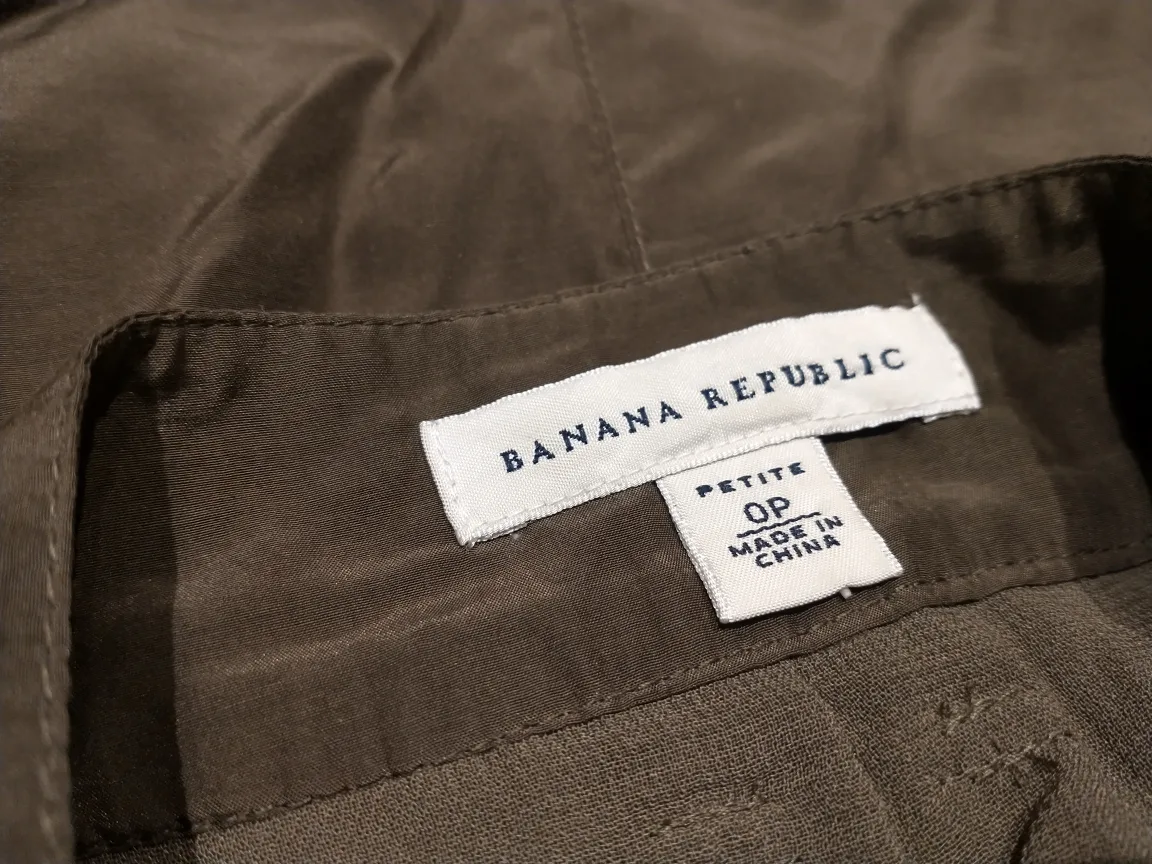 Army green Banana Republic silk skirt image indicator(4)