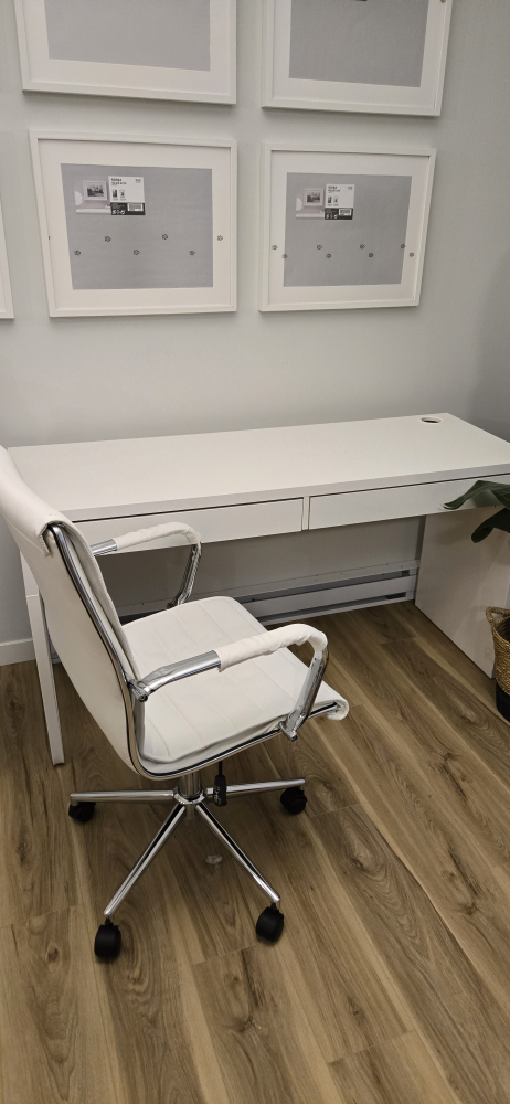 White Desk and Chair - photo 5
