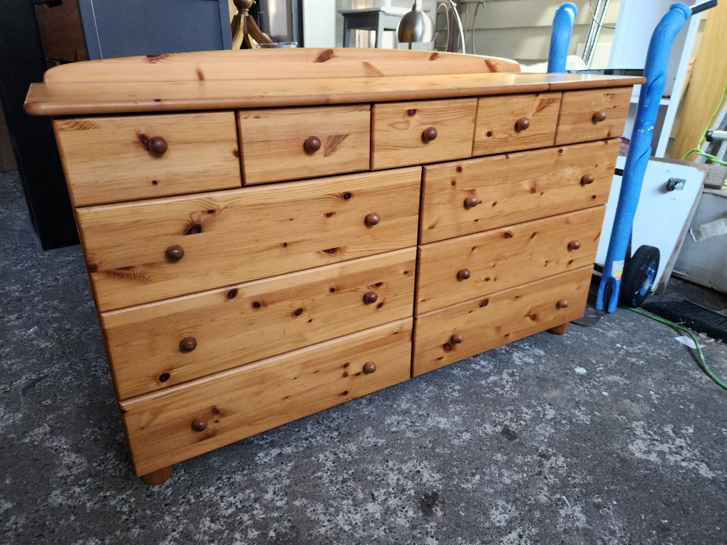 Large Pine Wooden Chest of Drawers - photo 3