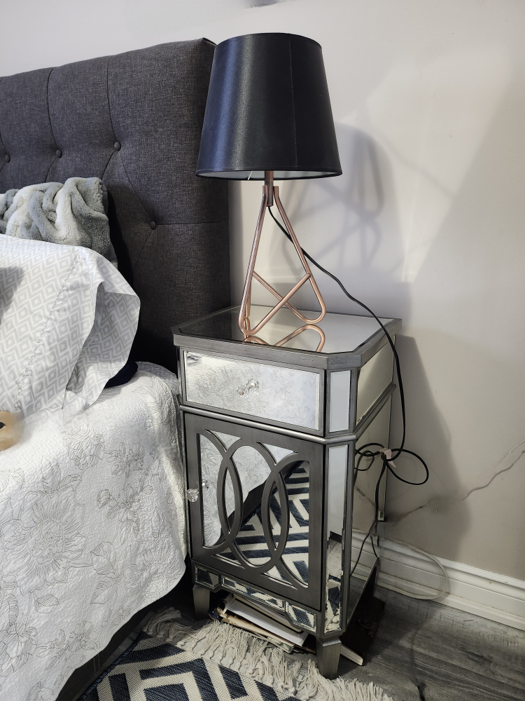 Queen Size Bed Frame and Mirrored Nightstand - photo 5