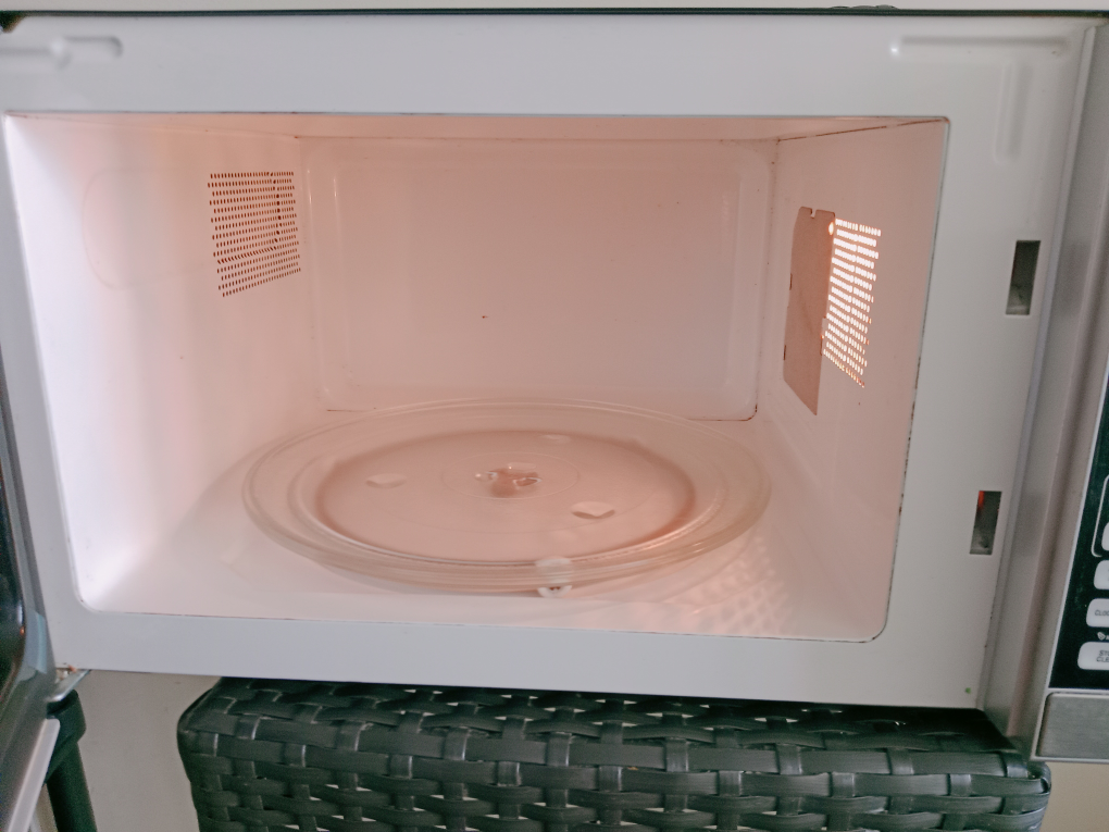Hamilton Beach Microwave - Stainless Steel - photo 2