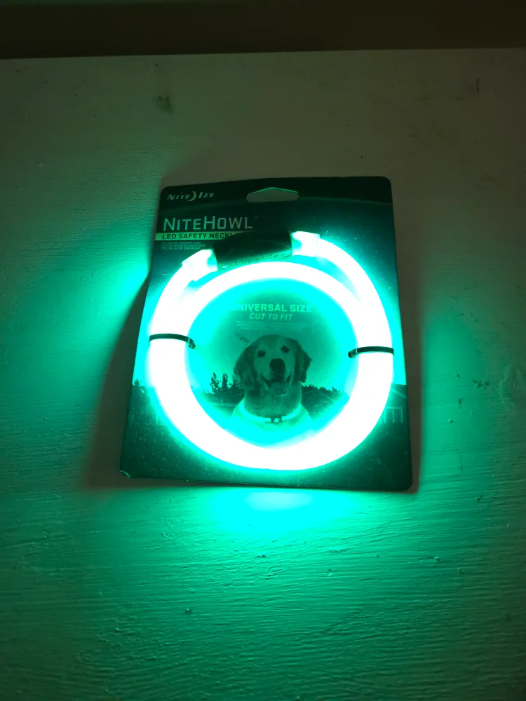 Nite Ize NiteHowl LED Safety Necklace image indicator(2)