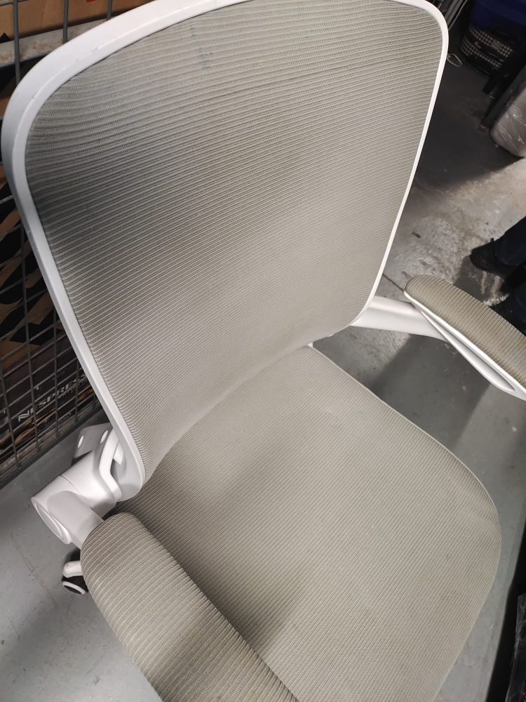 Used Office Chair - photo 2