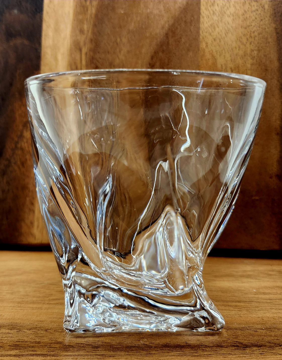 Set of four unique twisted glass tumblers - photo 3
