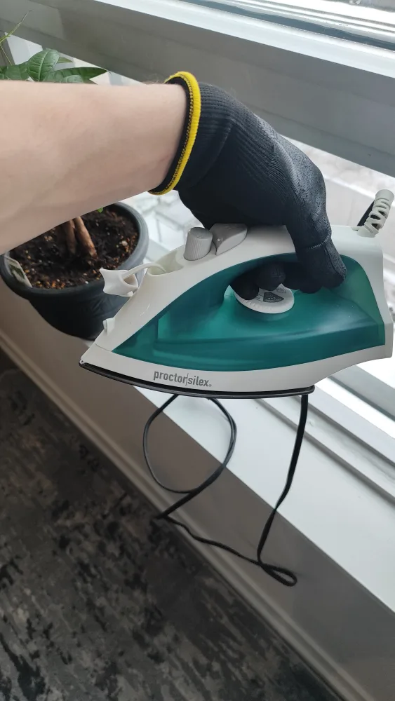 Proctor Silex Steam Iron thumbnail