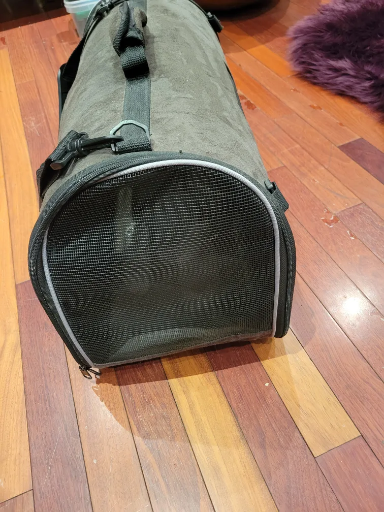 Pet Travel Carrier Bag image indicator(2)