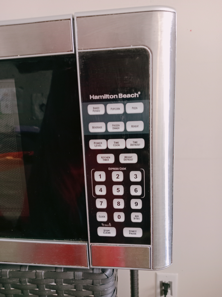 Hamilton Beach Microwave - Stainless Steel - photo 3