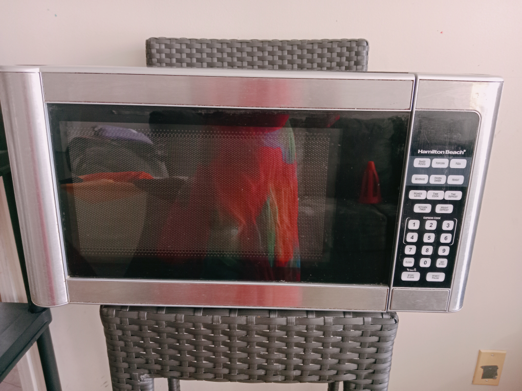 Hamilton Beach Microwave - Stainless Steel - photo 4