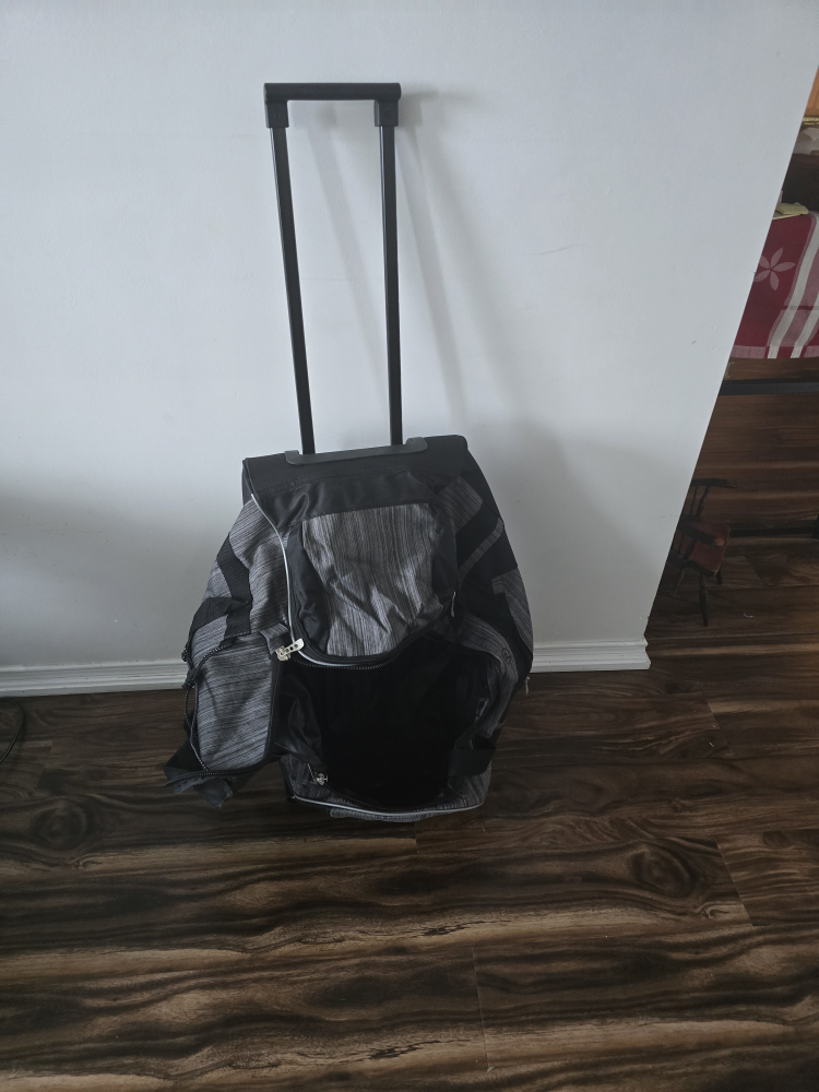 Rolling Duffel Bag - Grey and Black - photo 4