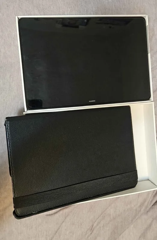 Huawei MediaPad T5 10.1-inch Tablet with Case image indicator(3)