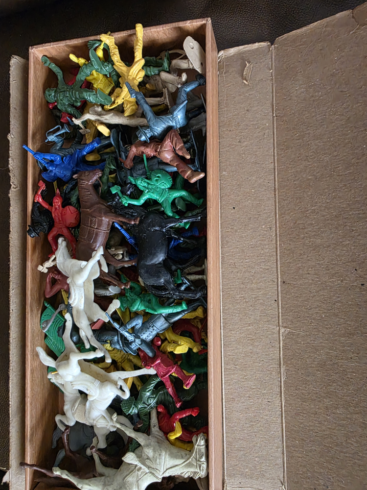 #Freecycle  Toy Soldiers and Horses